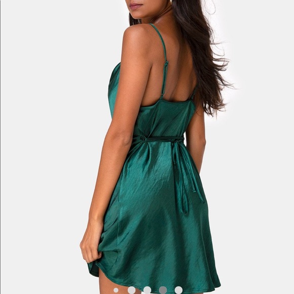 Motel Rocks Paiva Dress in Satin Forest Green - Picture 3 of 6